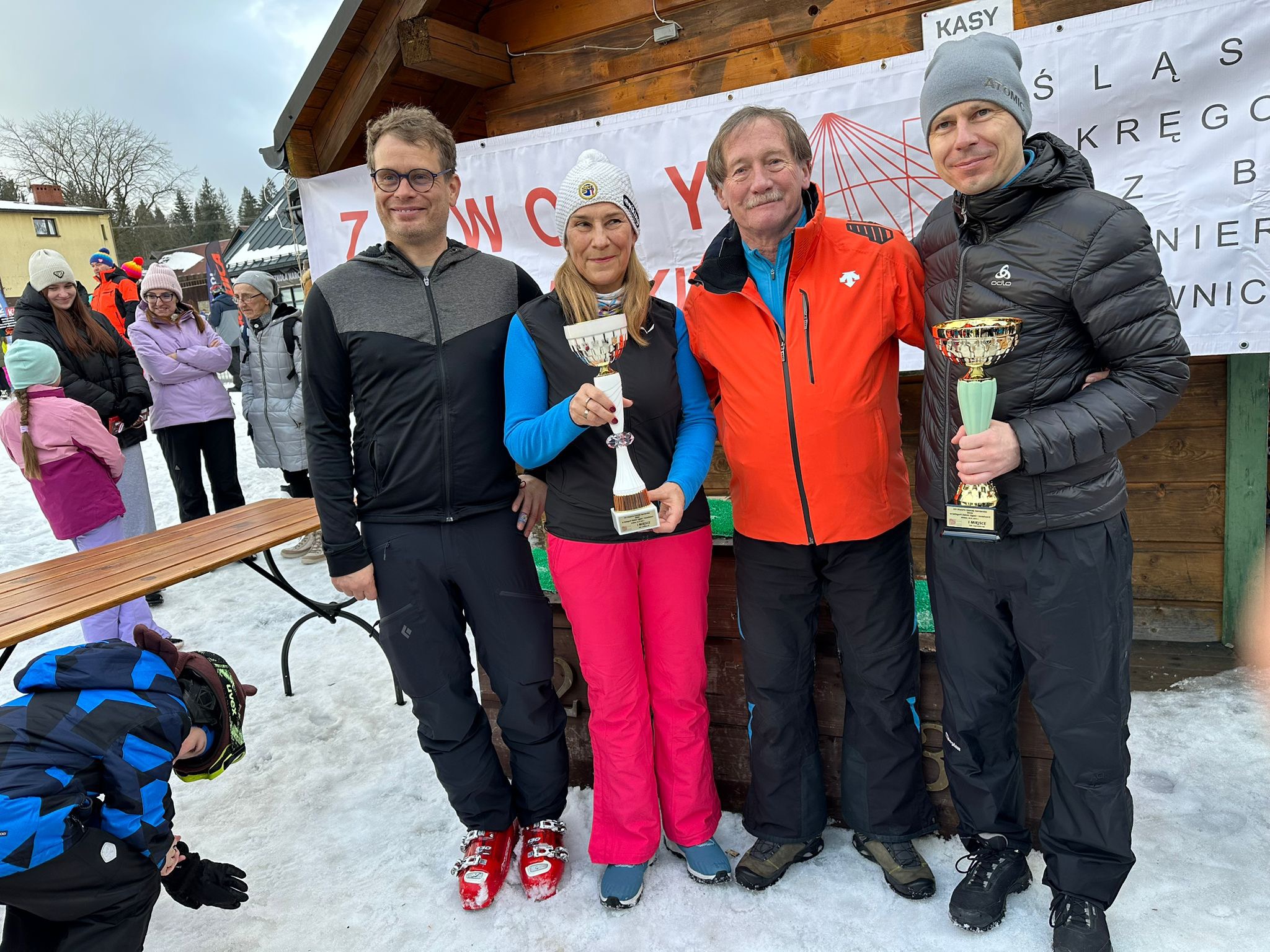 Małopolscy inżynierowie na podium zawodów narciarskich! ⛷️🏅